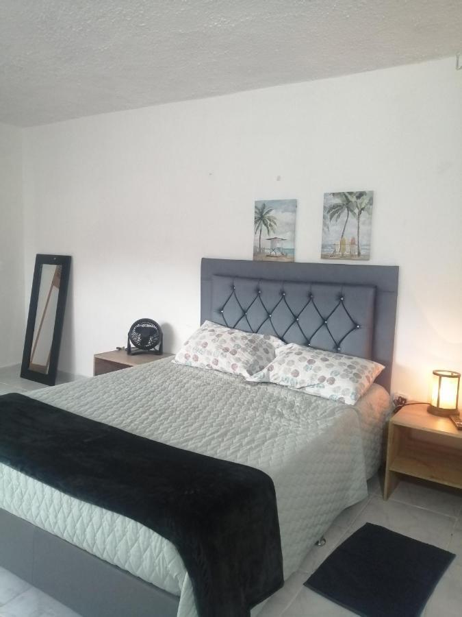 San Diego Aparta Estudios 메딜린 외부 사진